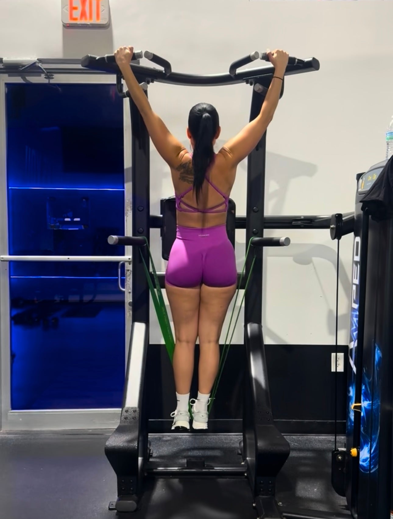 8PE FIT - Women’s Performance Fitness Shorts